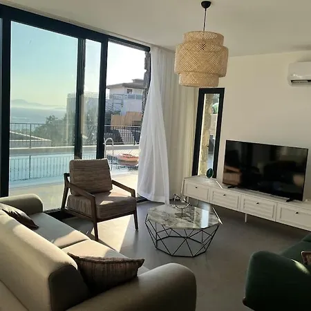 Luxury Sea View With Pool 빌라